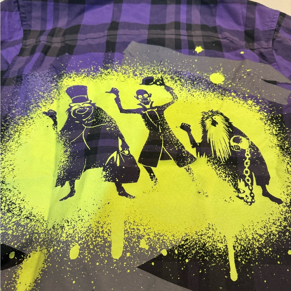 NWT Haunted mansion button down - Picture 4 of 9